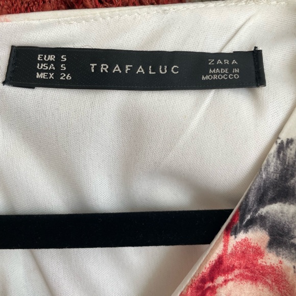 Zara mini dress size small lace sides - Picture 3 of 4